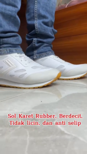 Femez Lite Berlin Sepatu Sneakers Pria / 38 - 48 Bigsize Sepatu Putih Full Putih Polos Hitam Casual