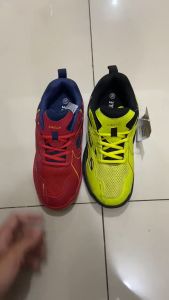 SEPATU BADMINTON ANAK EAGLE CENTURIONS JR