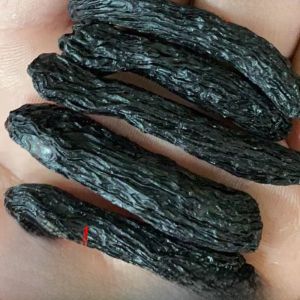 Premium Large Size Natural Sun-Dried Blue Sapphireraisins Special Product of Xinjiang Snacks for Pregnant Women Blackcurrant