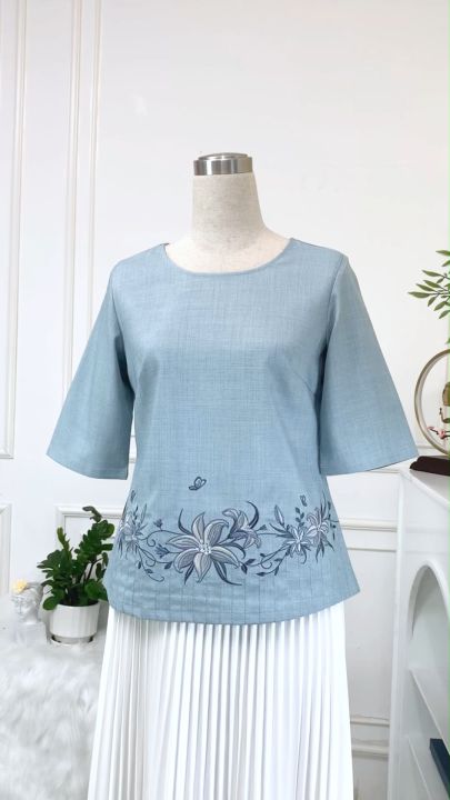 Áo trung niên thiết kế thanh nhã nhẹ nhàng chất liệu Linen gân tre cao cấp AN4L0428 Thời trang Thiều Hoa