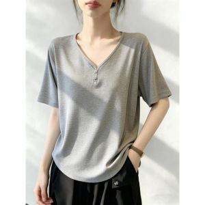 V.C.I | Gray V-Neck Regular Fit Short Sleeve T-Shirt