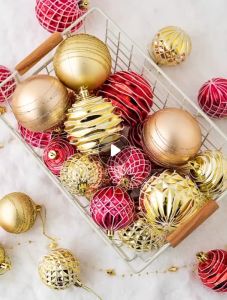 24in1 Set 6cm Seasonal & Holiday Decorations Christmas Tree Ornament Pendant Party Supplies Tree Hanging Plastic Balls SQ-100-104