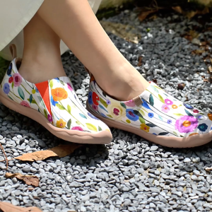 UIN Toledo I Womens Loafers Fashion Blooming Scene Painted Shoes Canvas Slip-On Ladies Travel Shoes