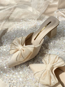 รองเท้าแตะส้นสูงแบบสวมครึ่งนิ้วสำหรับผู้หญิง ทรงหัวแหลม สายรัดหัวเข็มขัดปมผีเสื้อ ทรงหัวแหลม แฟชั่นฤดูร้อน รองเท้าแตะแบบสวมครึ่งนิ้ว