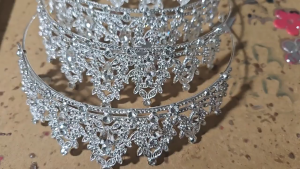 YADORNOS Tiara Mahkota Pengantin Berlian Imitasi Barok Tiara Mahkota Kristal Perak untuk Bando Pengantin Aksesori Rambut Pernikahan