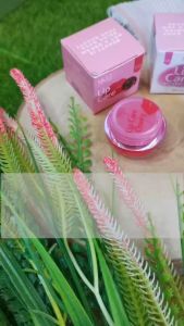Lip Care Cherry Pink 5g: Pelembap & Pencerah Bibir Alami