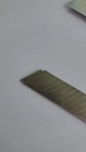 Dao rọc giấy  dao rọc giấy văn phòng phẩm thay lưỡi được TM87- Phúc Hưng Phát- thiết kế chắc chắn.