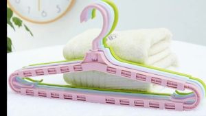 ReTouch 5PCS Retractable Hanger 360 Degrees Rotating Hook Hanging Clothes Towel Drying Organizer Plastic Hangers KC133