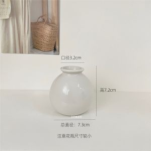 Artificial Green Plants and Artificial Flowers Bell Plant Small round Bottle Living Room Flower Arrangement Dining-Table Decoration Emulational Flower Decoration Hotel Furnishings