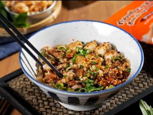 ก๋วยเตี๋ยวเรือเลอรส สำเร็จรูป มี 10 เส้น ให้เลือก กลมกล่อม ก๋วยเตี๋ยวน้ำตก เย็นตาโฟต้มยำ จั๊บญวน หมี่ไก่ฉีก ผัดไทย ของกิน