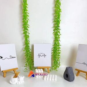 Hiasan Dinding Monochrome: Dekorasi Modern & Elegan