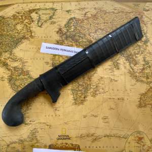 Golok full plastik baja er asli banten