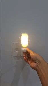 Đèn đêm Cactus cảm ứng chuyển động hình cây xương rồng ánh sáng 3 màu điều chỉnh tăng giảm độ sáng vô cấp tự sáng khi có người đến gần