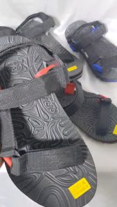 Sandal Gunung Laki-laki Model Erger 36-42 Strip terbaru