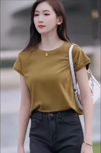 คอกลมเข้ารูปพอดี หน้าร้อนด้านบน สีทึบความรู้สึก หน้าร้อนสำหรับหน้าที่สุดมีแขนค้างคาว