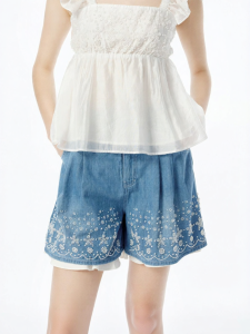 XIAOLI | Autumn New Capsule Design Embellished Jeans Shorts