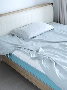 4Pcs Bed Sheet Clips Holder Invisible Bedsheet Clipper Non-Slip Mattress Fastener Grippers Easy Install Fit for All Size