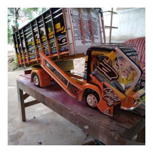 promo miniatur truk cabai gak banter ga nyambel miniatur truk oleng gasruk ful variasi lampu dan ada terpalnya