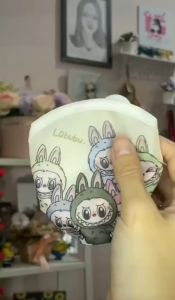 Kipas Tangan Bulat Lipat Motif Labubu Viral
