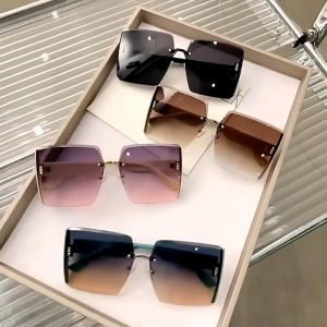 COD❤️Kacamata Hitam Fashion Wanita Korea Kacamata Oversize Lensa Kotak Kacamata Hitam UV400