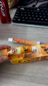 Kem Mát-xa Khớp Di Động Tinh Chất Dưỡng Cơ Thể Nọc Ong
