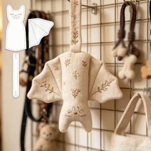 YOMDID 3pcs Hanging Decor Mini Bat Sewing Templates DIY Bat Themed Pattern Quilting Stencils Durable PET Templates