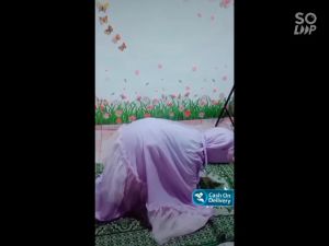 Mukena Kelambu & Dompet Anak Muslim 1-11 Tahun: Pakaian Muslim Anak Perempuan Trend Lebaran