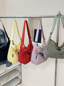 Túi Đeo Chéo Nylon Nhẹ Dung Tích Lớn Túi Đeo Vai Đơn Cho Nữ Túi Đeo Chéo Hình Bánh Bao Phong Cách Hàn Quốc Mùa Hè 2025