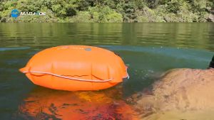 Phao bơi túi khí đôi có quai đeo hông và tay cầm chống mài mòn và dễ thổi an toàn khi bơi nội đi biển...