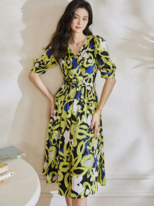 Roey s house | French V-Neck Puffed Sleeve Fitted Vintage Floral Satin Dress