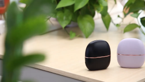 Wireless Mini Hair Straightener Comb: A Portable & Efficient Styling Solution