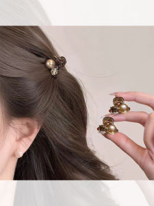 Delicate Pearl Rhinestone Small Clip Barrette
