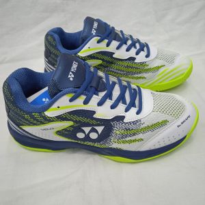 Sepatu Badminton Yonex Velo 200 White Deep Ocean+ Bonus Kaoskaki Yonex