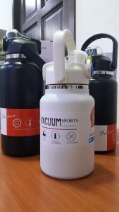 Vacuum Tumbler Bottle With Handle (1ℓ/1.3ℓ/1.7ℓ) Water Bottle Tumbler Vacuum Flask Botol Air Tahan Panas Sejuk