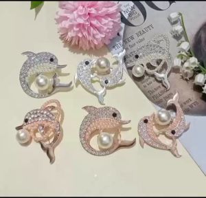 Bros Desain Elegan & Aksesoris Jilbab Trendi 2023