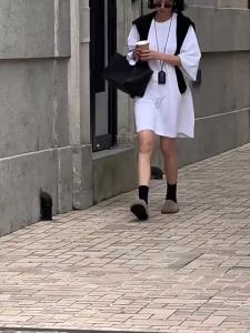 Men and Women Can Wear Closed Toe Boken Slippers 2024 Autumn Shoes Suede Leather Slip-on Leisure Semi-Slippers Shoes Womens Shoes