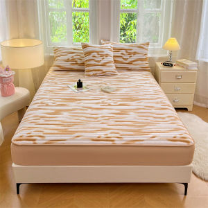 SUNLIGHT HOME Soft Velvet BedsheetAnti-static Bed SheetBreathable Mattress Cover