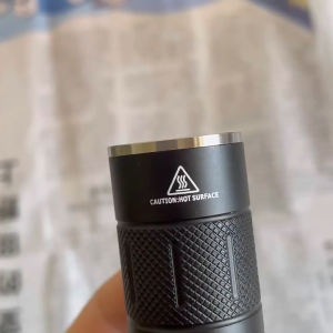 Đèn pin siêu sáng Mantaray S21 led SFT40 đèn pin mini cầm tay hợp kim nhôm chống nước pin 21700 độ sáng 2000 lumen