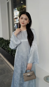 Áo dài cách tân nữ Tâm Giao dáng suông cổ tròn đính ngọc đá vải gấm tơ tay dài đẹp - Áo dài Ngọc Mai