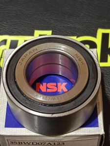LAHER RODA BEARING RODA DEPAN TOYOTA STARLET MERK NSK HARGA 1PCS