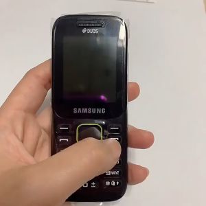 Original Samsung B105E Keypad Phone: A Brand New Backup Phone
