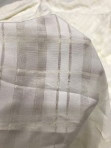 vải voan sọc caro màu trắng kem_( khổ 1m6) mềm mại may đầm váy áo kiểu vv