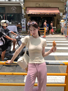 เสื้อยืดคอกลมแขนสั้นทรงสลิมฟิตสำหรับผู้หญิงในช่วงฤดูร้อน ทรงพื้นฐาน เสื้อตัวบนสั้น สไตล์ Pure Desire สำหรับใส่ทำงาน