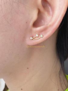 Giwang Emas Kadar 375 (8K) Model SELIP (tanpa pengait belakang) Berat 0.5 - 1 gram an