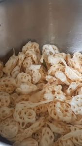 Kerupuk Sebring Ravael Seblak Kencur Daun Jeruk 1Kg