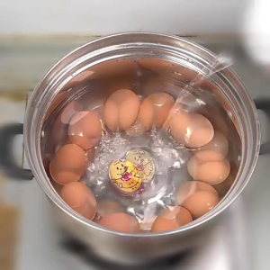 Cute Egg Timer Perfect Boiled Eggs Color Estimates By Temperature Resin Kitchen Tools Rebus Telur Masa Undur 煮蛋计时器