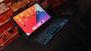 Keyboard & Mouse RGB Nirkabel untuk Tablet 10 Inci