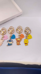 Gantungan Kunci Tas Winnie The Pooh: Souvenir Aesthetic Hadiah