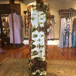 Abaya Zipper Viscos by Dian Pelangi LIMITED EDITION Busana Muslim Baju Maxi Dress Gamis Gaun Outfit OOTD Busui Pesta Kondangan Pernikahan Lebaran Wanita Cantik Anggun Modis Modern Elegan Mewah Model Terbaru Motif Jumputan Sasirangan Hand Made Kekinian