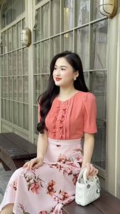 Đầm mango LLis trơn phối họa tiết hoa xếp li nhẹ nhàng cổ tròn tôn dáng hoàn hảo